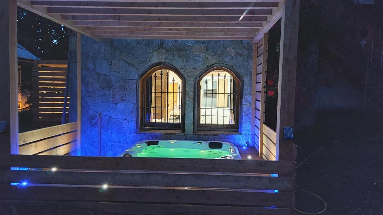 Chalet Serre Cambeou Piscine&Spa Сен-Шафре Экстерьер фото