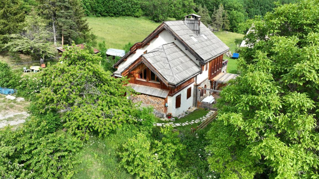 Chalet Serre Cambeou Piscine&Spa Сен-Шафре Экстерьер фото